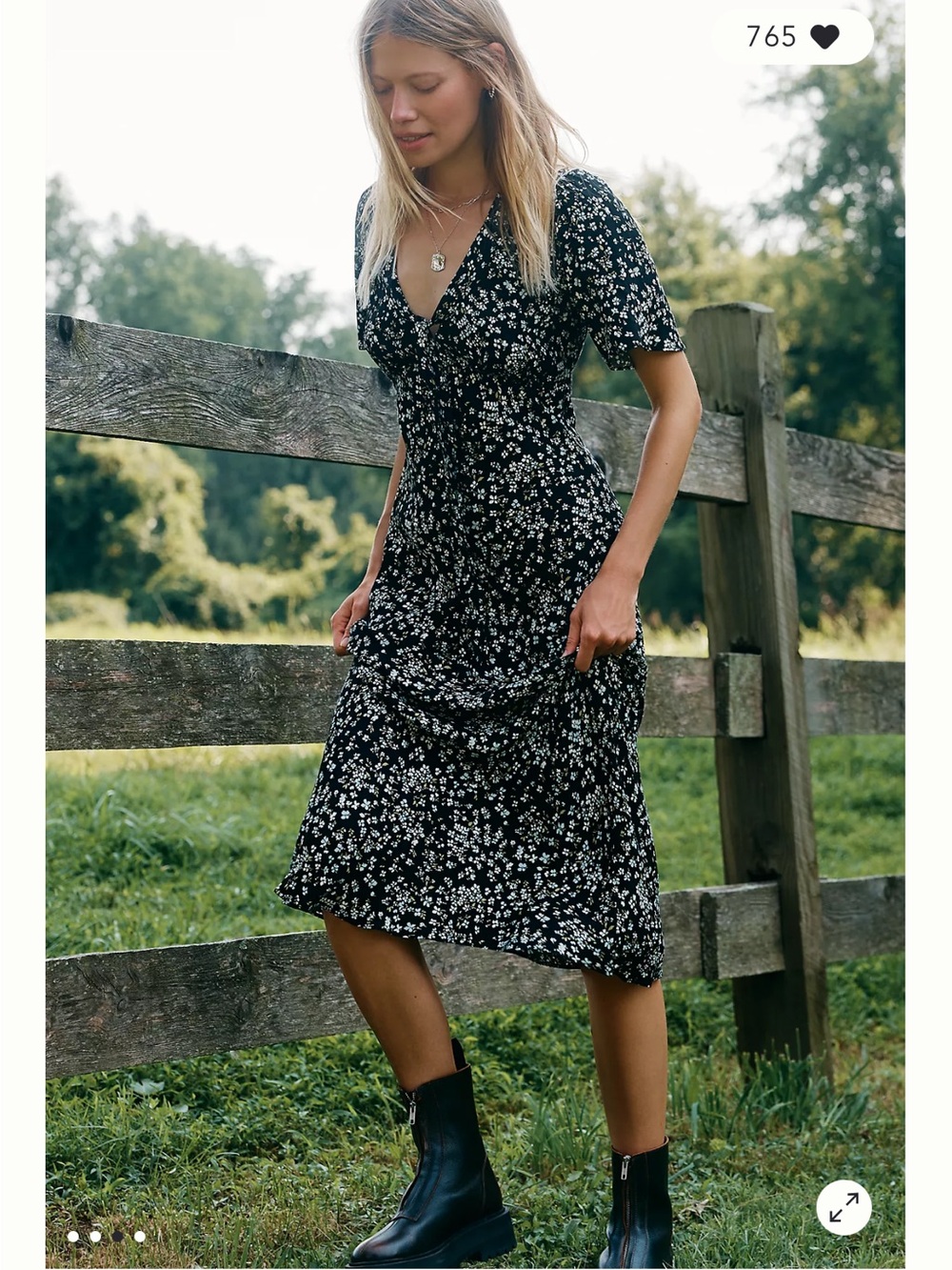 BNWT Reformation Black Floral Midi Dress with V-Neck Size 12